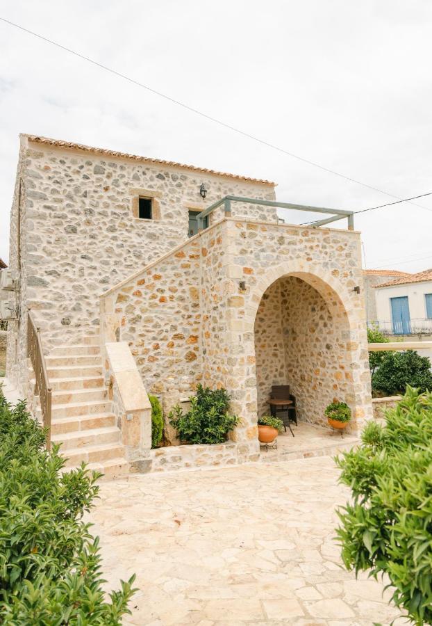 La Tore Di Montenegro ギシオ エクステリア 写真